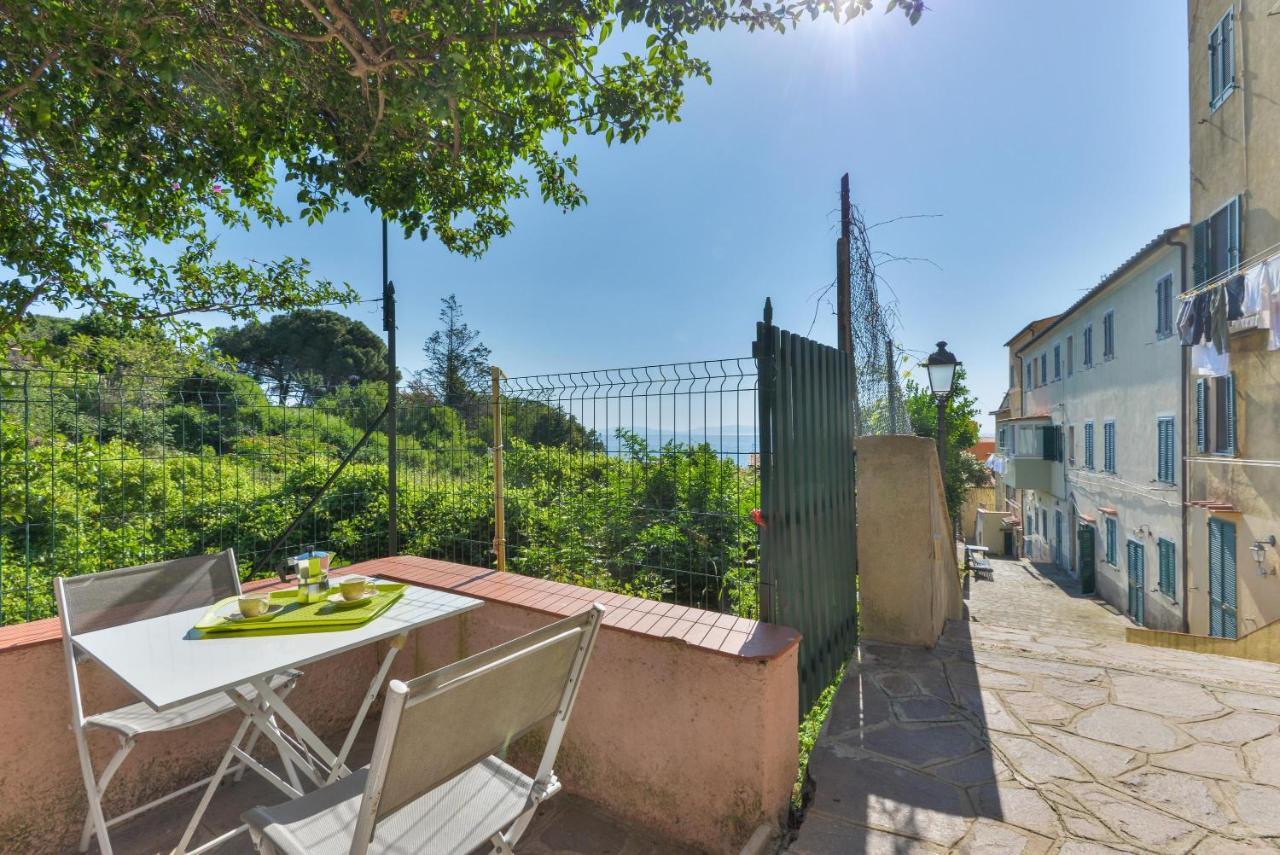 Casa Vacanze Iose Rio Marina Exterior photo
