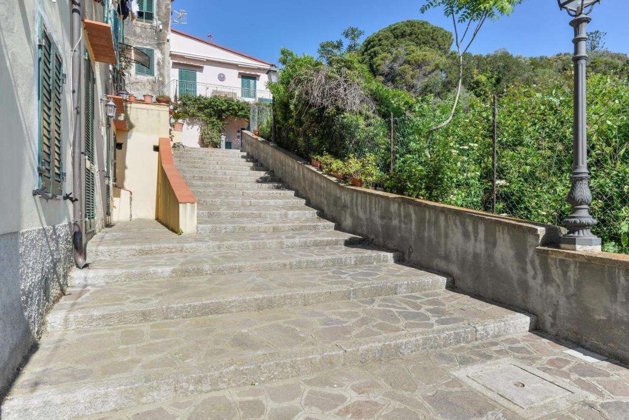 Casa Vacanze Iose Rio Marina Exterior photo